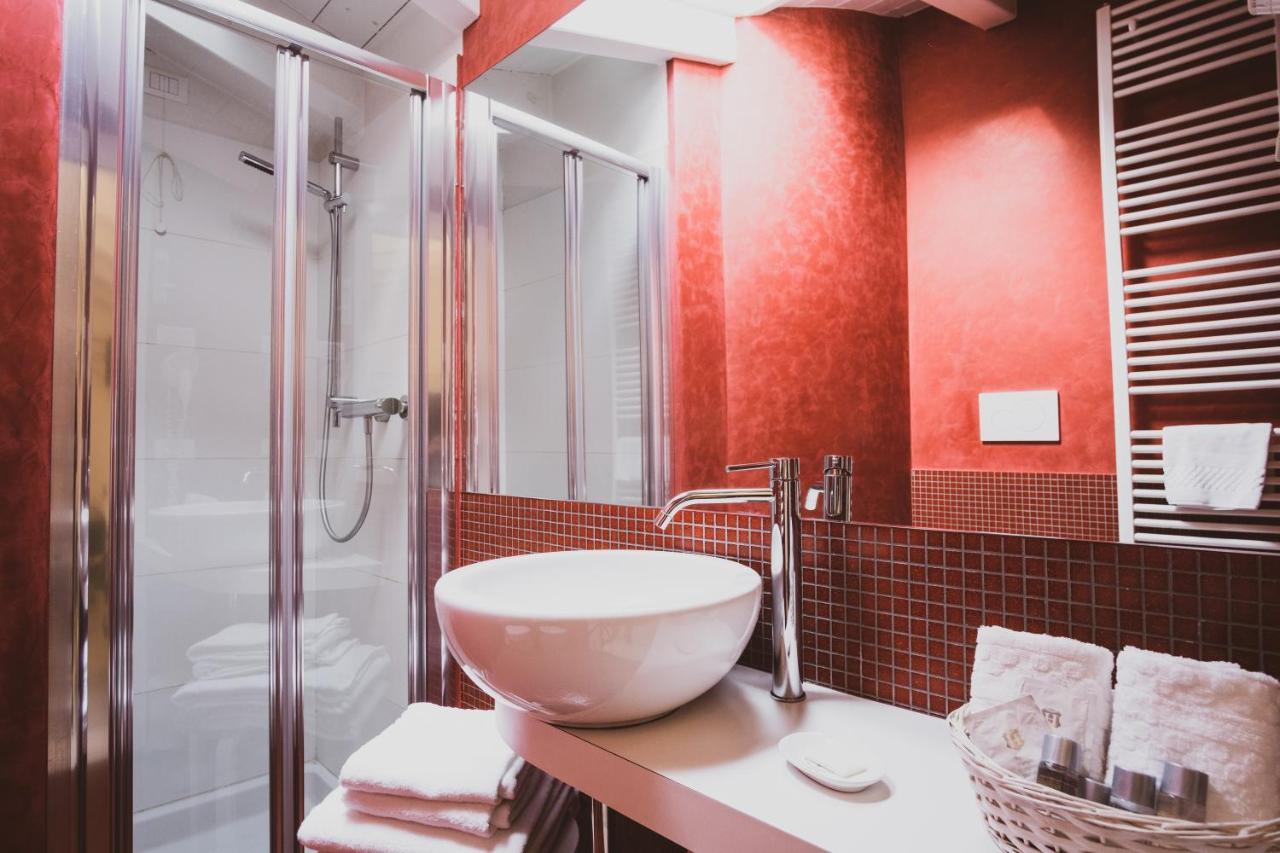 Casa Fola - City Centre Rooms Verona Dış mekan fotoğraf