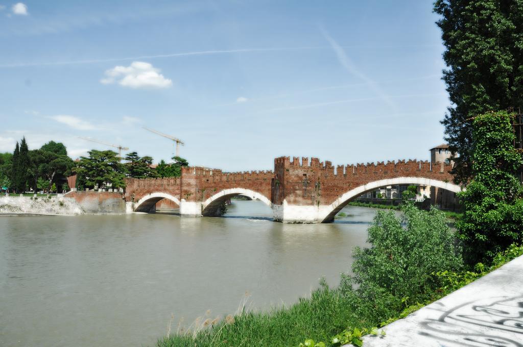 Casa Fola - City Centre Rooms Verona Dış mekan fotoğraf