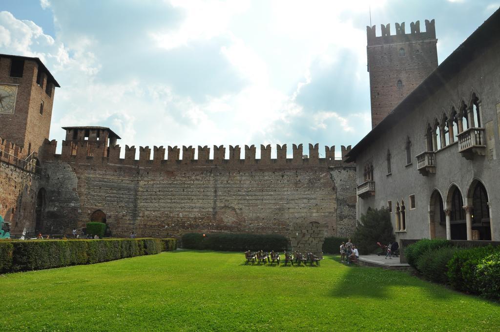 Casa Fola - City Centre Rooms Verona Dış mekan fotoğraf